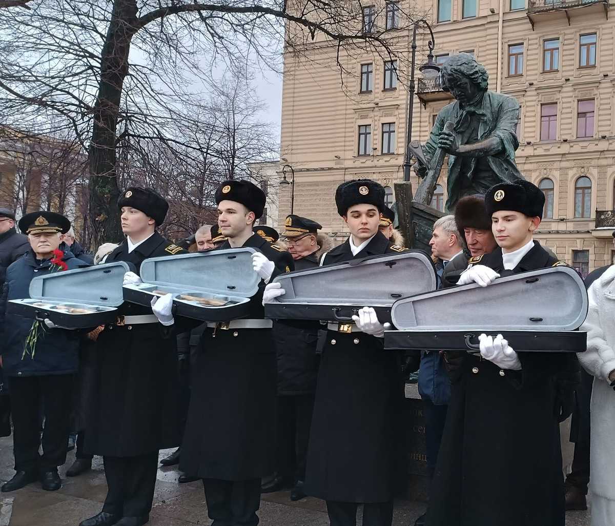 Церемония вручения патента «Петровский корабел»