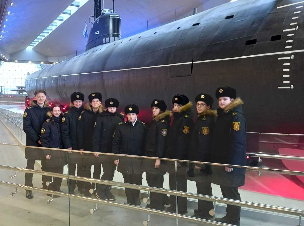 Моряки на службе Отечеству»