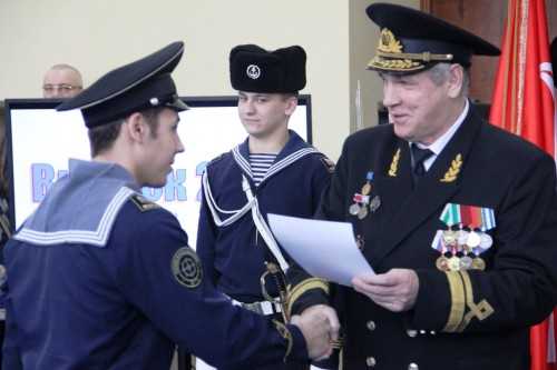 Вручение дипломов. Зимняя версия.