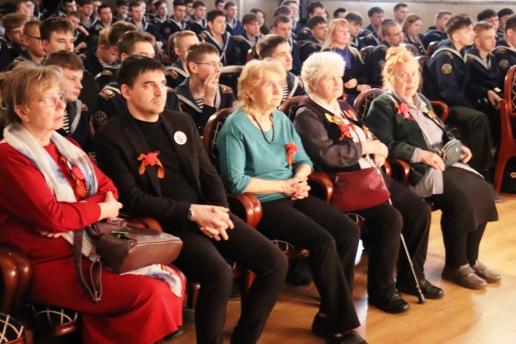 Театральная постановка «Экскурсия, Концлагерь, Мы» в Морской технической академии
