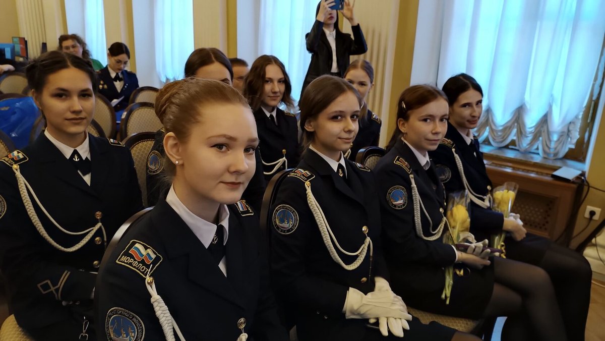Курсанты академии выступили в Доме журналистов