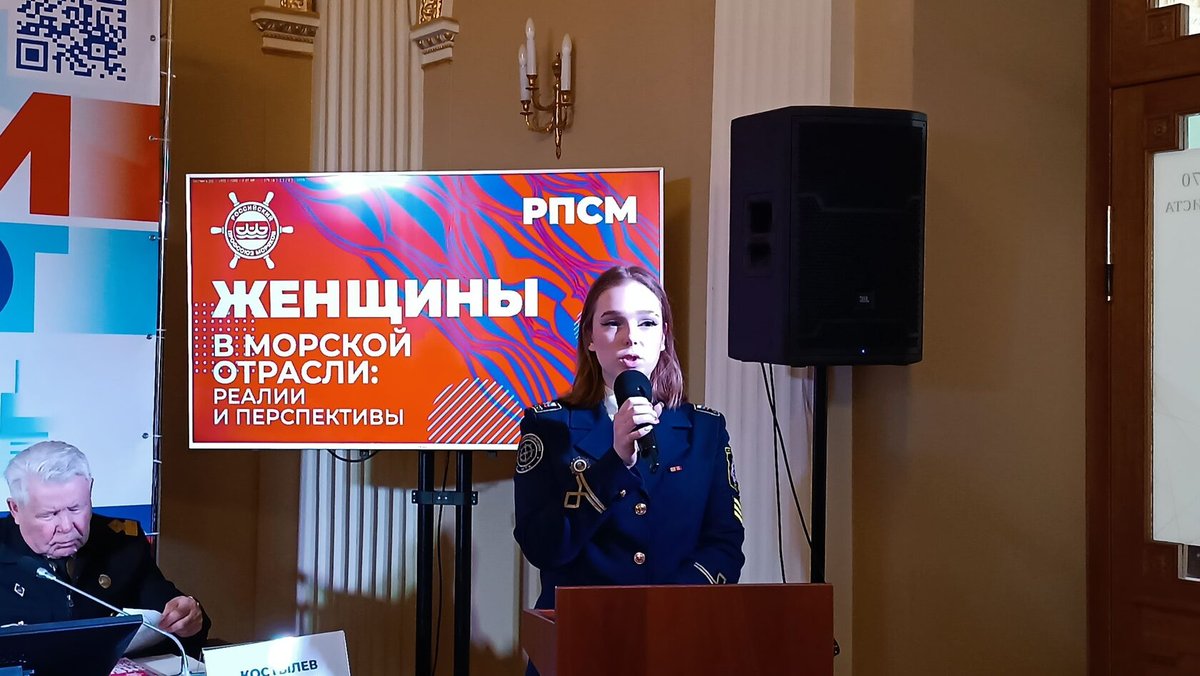 Курсанты академии выступили в Доме журналистов