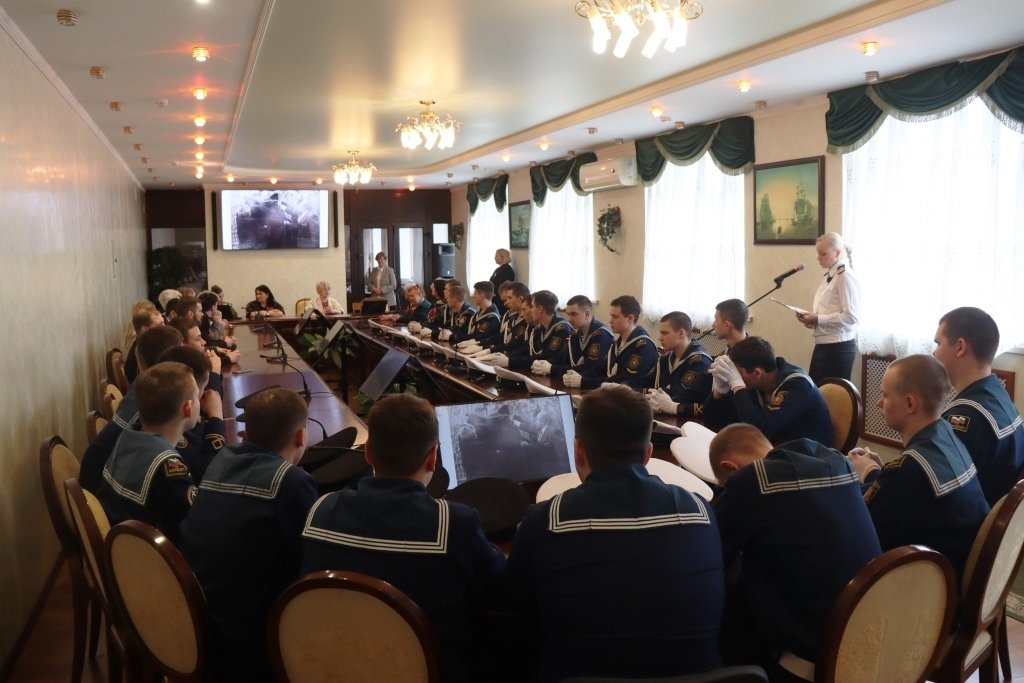 Память о героизме: телемост с потомками участников штурма Рейхстага