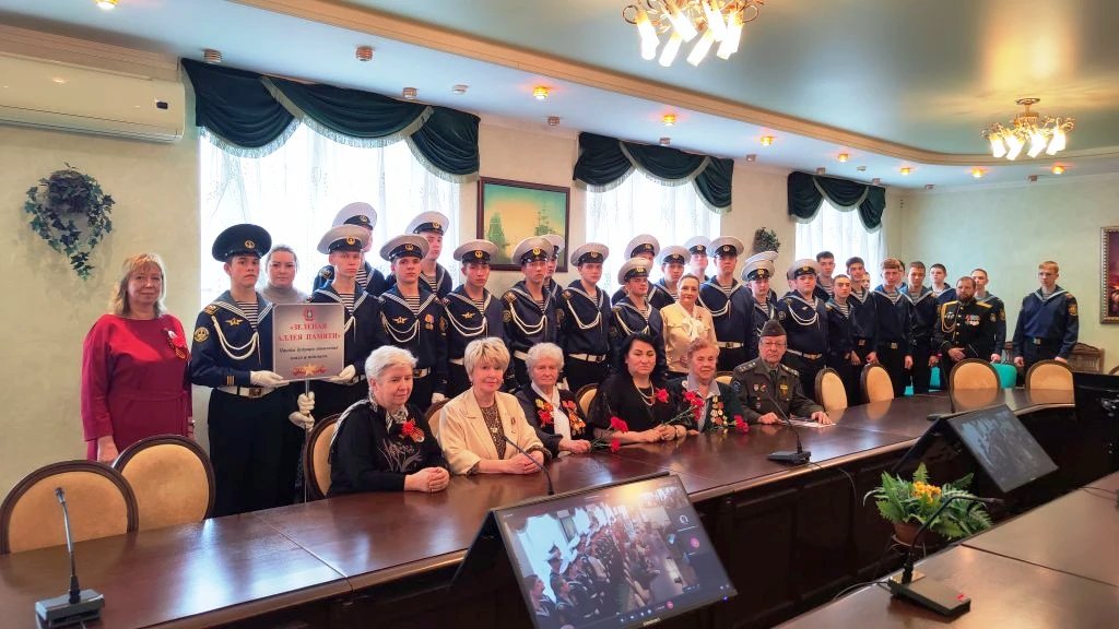 Память о героизме: телемост с потомками участников штурма Рейхстага