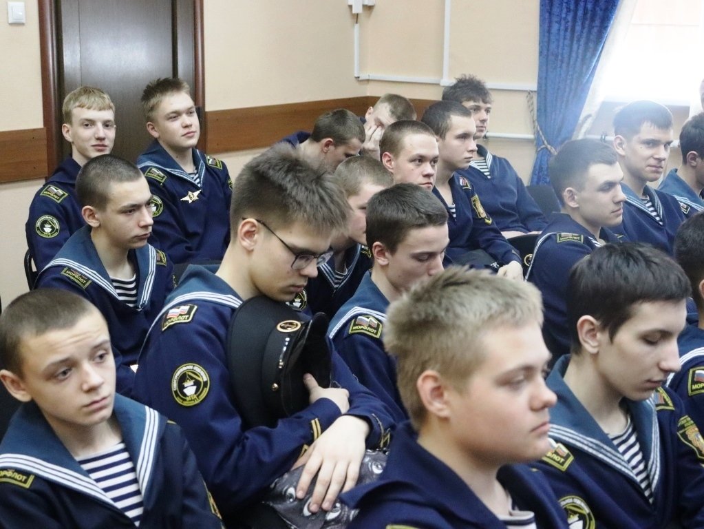 Уникальная встреча с автором морских историй