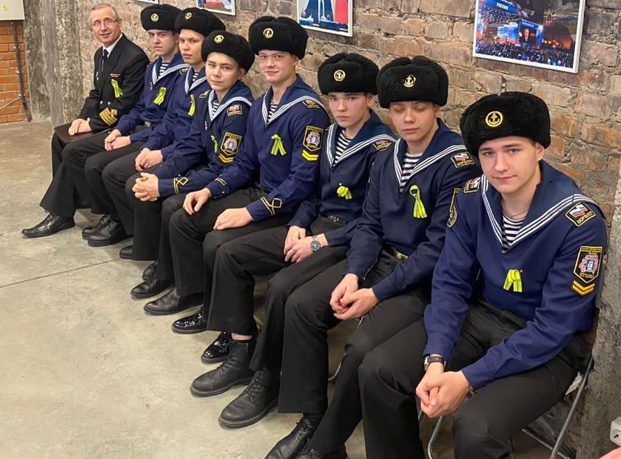 Круглый стол в Кронштадте Круглый стол в Кронштадте
