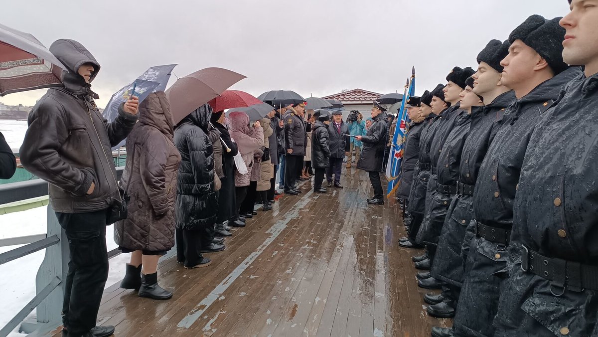 Полуденный выстрел в честь основания «Полярного конвоя» Полуденный выстрел в честь основания «Полярного конвоя»