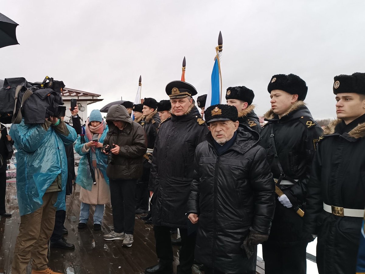 Полуденный выстрел в честь основания «Полярного конвоя» Полуденный выстрел в честь основания «Полярного конвоя»