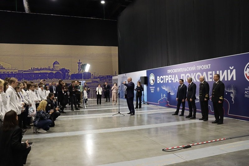 Представители академии посетили Международный форум Представители академии посетили Международный форум