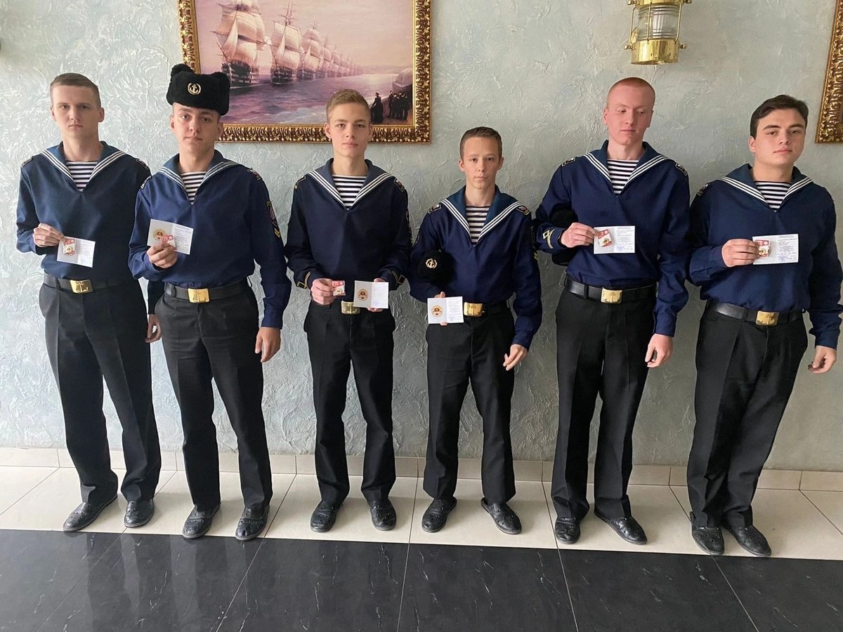 Золотые значки ГТО