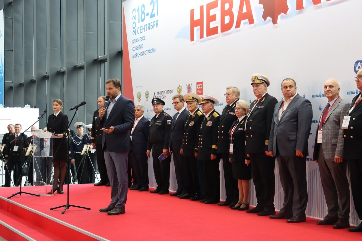 Второй Молодежный день на НЕВЕ – торжественное открытие ХXVII Слета юных моряков Второй Молодежный день на НЕВЕ – торжественное открытие ХXVII Слета юных моряков