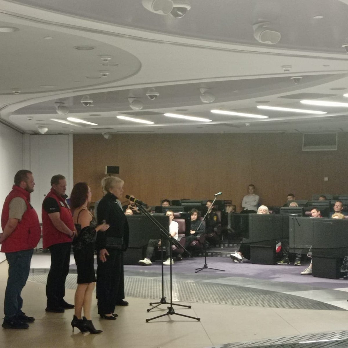 "Голоса погибших кораблей" "Голоса погибших кораблей"