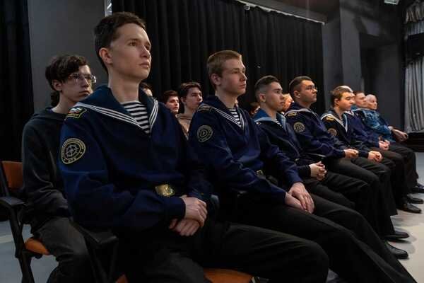 Ленинград – Санкт-Петербург: диалог поколений
