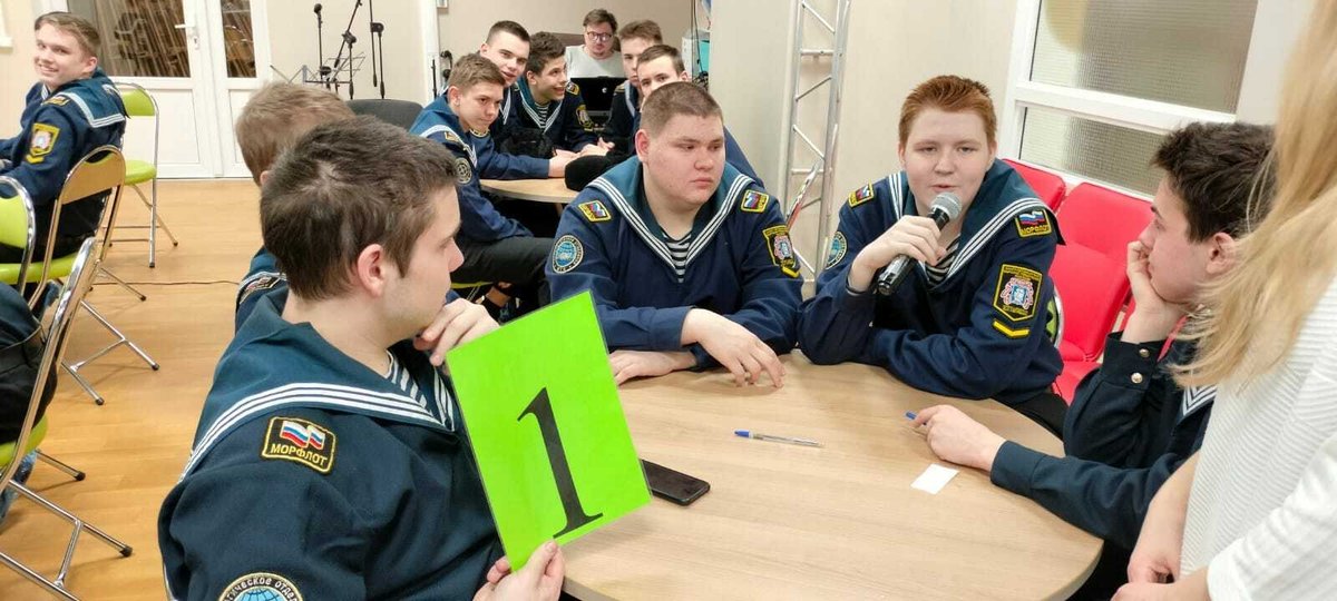 Среди первокурсников академии состоялась профилактическая интерактивная викторина