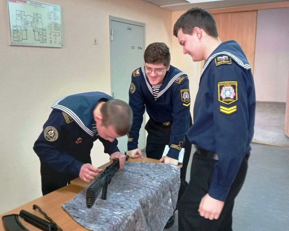 А ну-ка, парни! А ну-ка, парни!