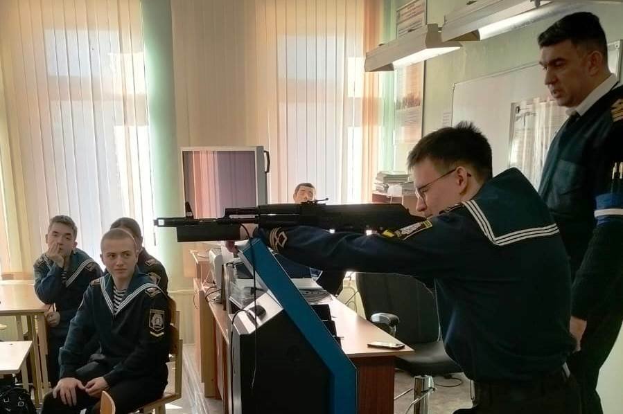 А ну-ка, парни! А ну-ка, парни!