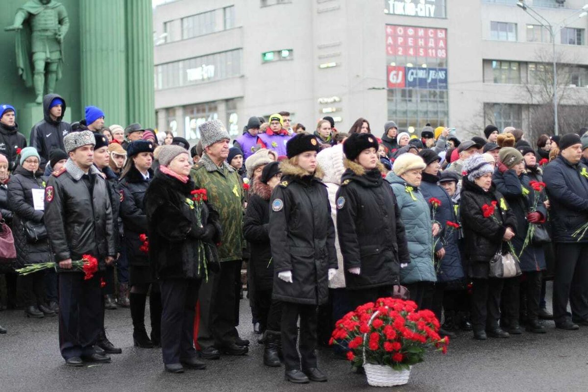 79 годовщина полного освобождения Ленинграда