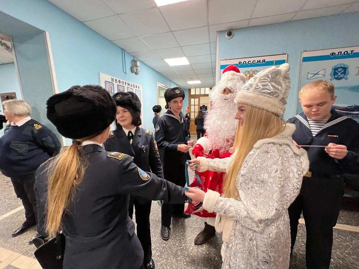 Новогодние поздравления Новогодние поздравления