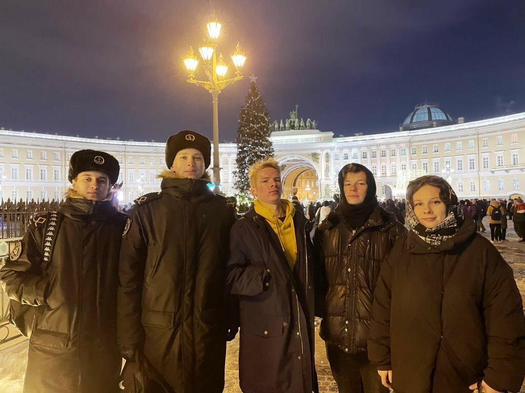 Мероприятия на Дворцовой площади Мероприятия на Дворцовой площади