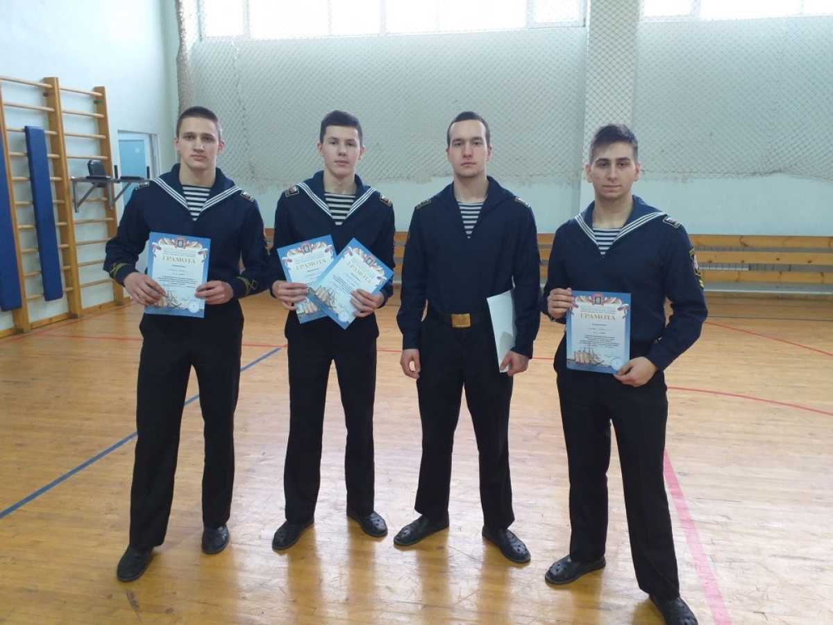 Турнир по силовому двоеборью Турнир по силовому двоеборью