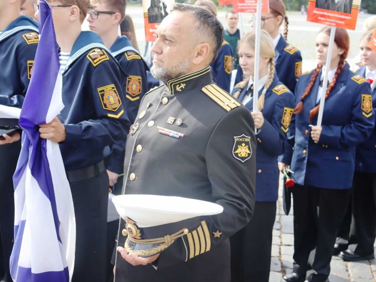На Якорной площади Кронштадта почтили память участников Таллинского прорыва На Якорной площади Кронштадта почтили память участников Таллинского прорыва