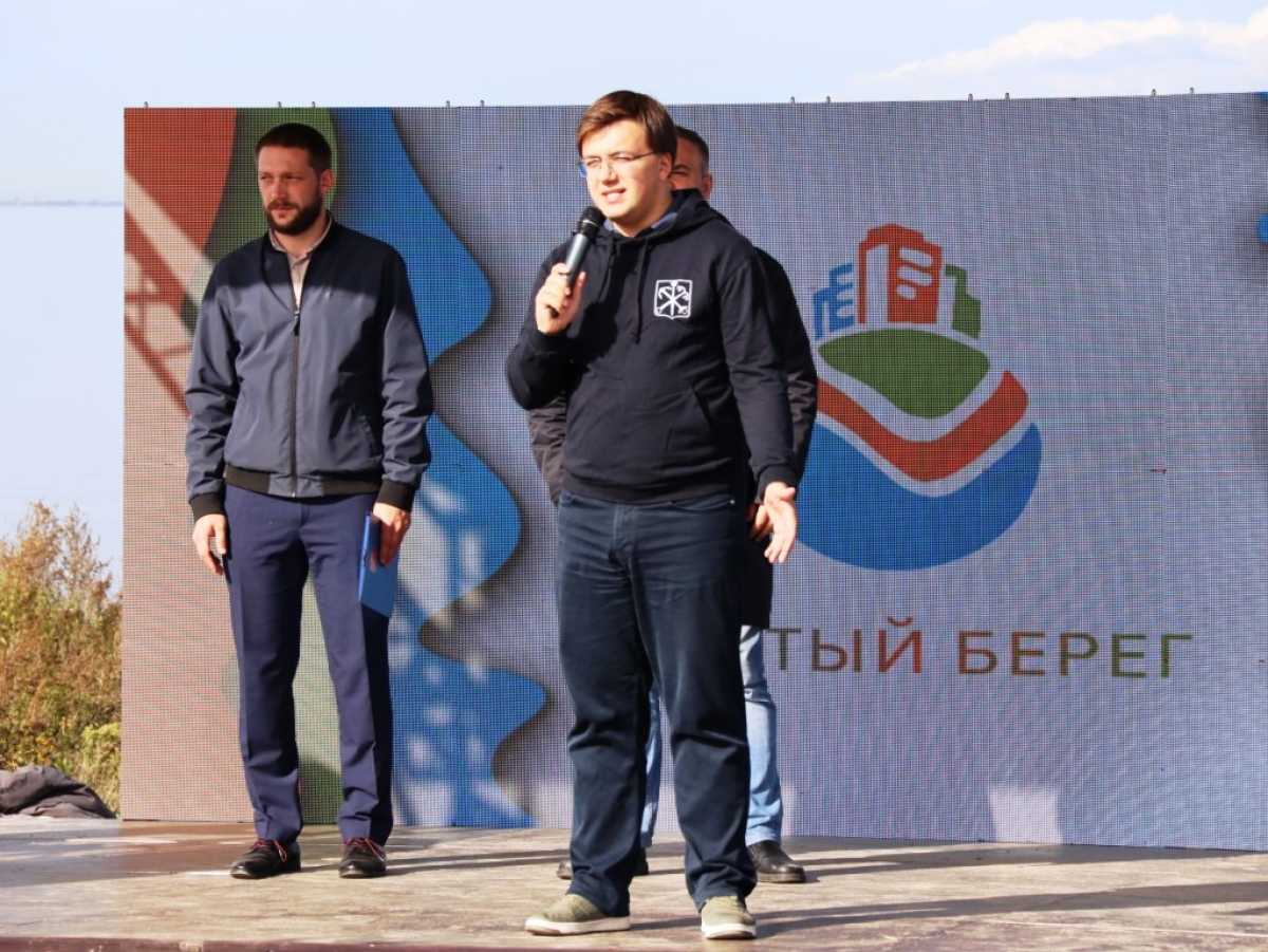 Курсанты МТА приняли участие в экологической акции «Чистый берег» Курсанты МТА приняли участие в экологической акции «Чистый берег»