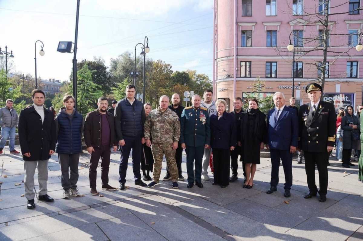 В Санкт-Петербурге прошёл фестиваль «Своих не бросаем» В Санкт-Петербурге прошёл фестиваль «Своих не бросаем»