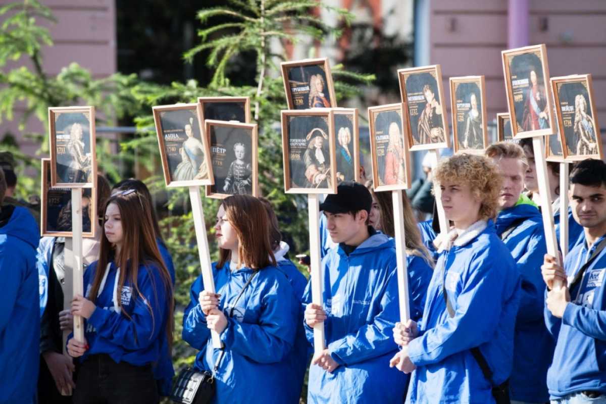 В Санкт-Петербурге прошёл фестиваль «Своих не бросаем» В Санкт-Петербурге прошёл фестиваль «Своих не бросаем»