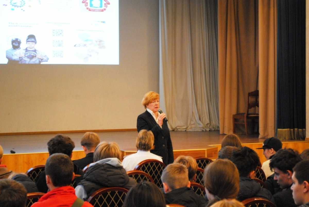 От знакомства с профессией – к выбору будущего От знакомства с профессией – к выбору будущего