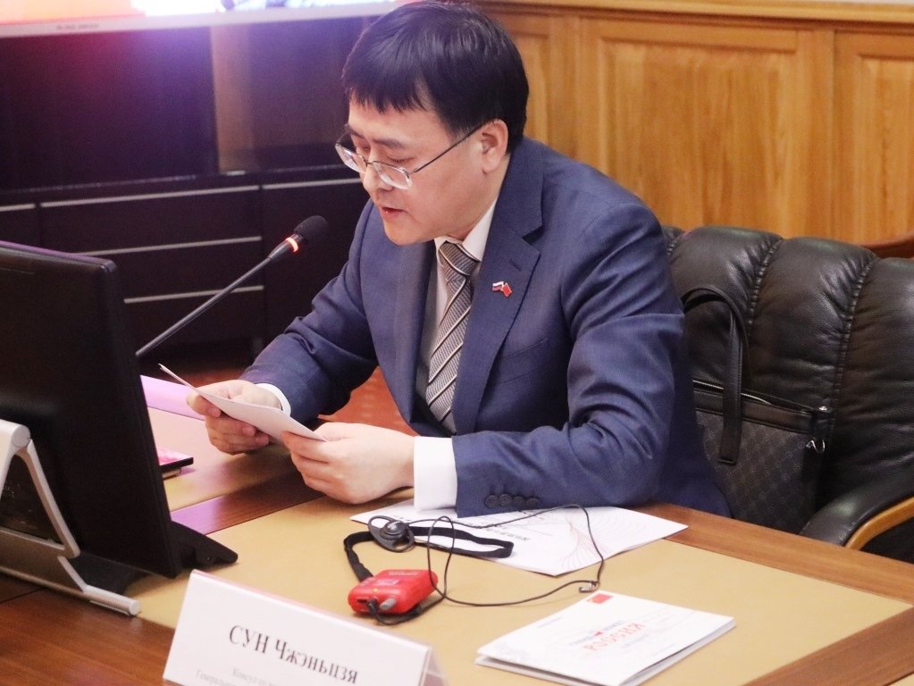 Российско-китайский бизнес-форум в Санкт-Петербурге: от диалога к реальным проектам Российско-китайский бизнес-форум в Санкт-Петербурге: от диалога к реальным проектам