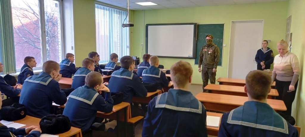 Прямо с передовой Прямо с передовой