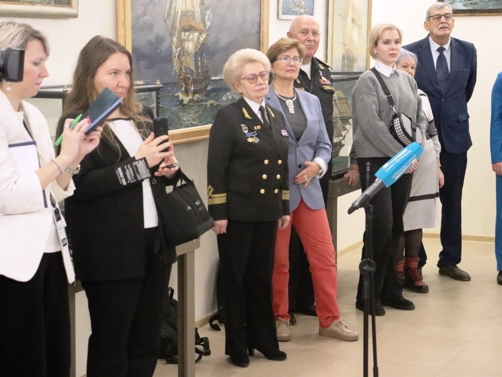 Выставка «КОВЧЕГ АДМИРАЛОВ»: Морская слава России в фарфоре Выставка «КОВЧЕГ АДМИРАЛОВ»: Морская слава России в фарфоре