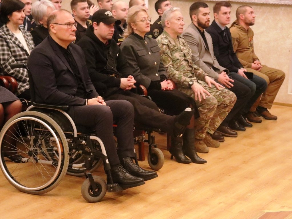 Герои нашего времени: в Морской технической академии открыли «Парту Героя» Герои нашего времени: в Морской технической академии открыли «Парту Героя»