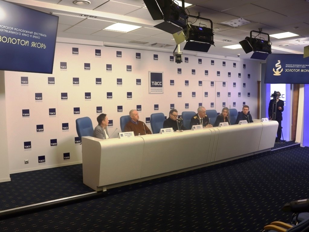 В ТАСС состоялась пресс-конференция, посвященная Первому молодежному фестивалю вертикального кино и видео «Золотой якорь»