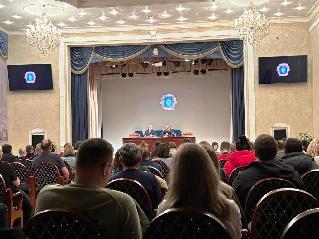 В академии прошли родительские собрания В академии прошли родительские собрания