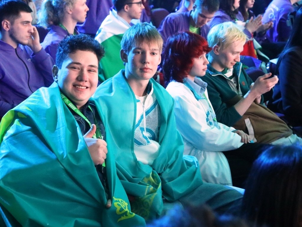 Курсант Морской технической академии – победитель Чемпионата «Профессионалы 2025» Курсант Морской технической академии – победитель Чемпионата «Профессионалы 2025»
