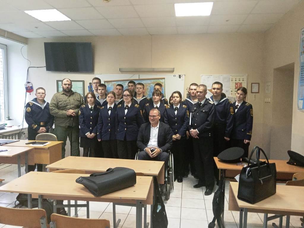 Помощь без барьеров: курсанты МТА встретились с представителями общественных организаций Помощь без барьеров: курсанты МТА встретились с представителями общественных организаций