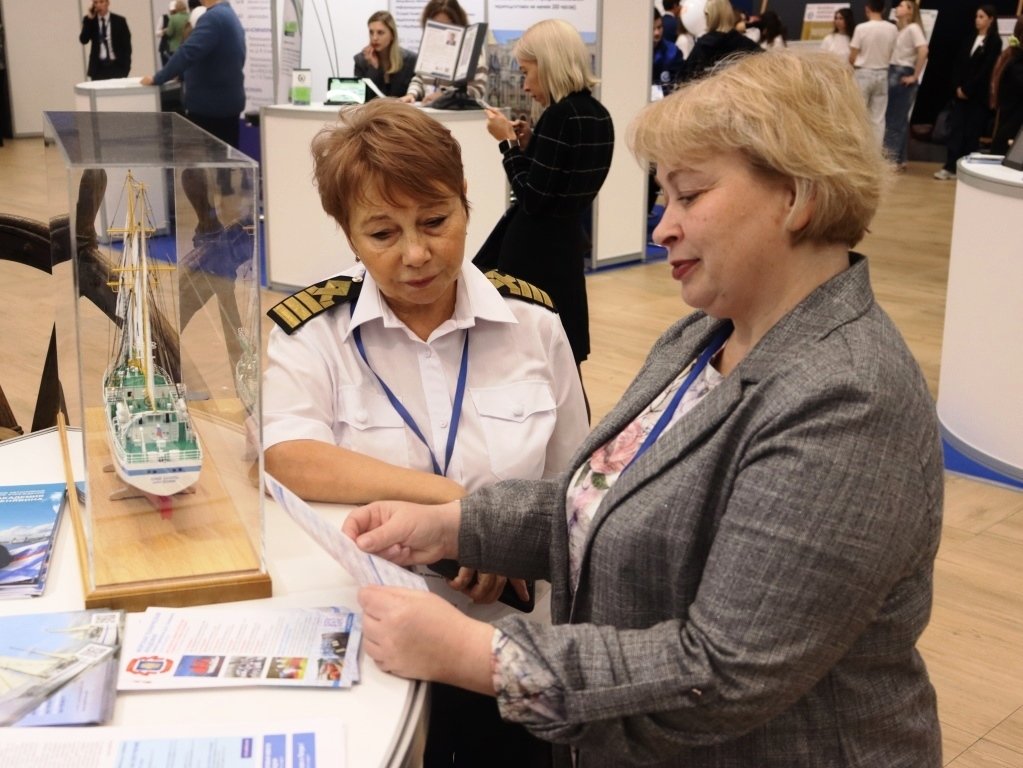 Морская техническая академия на международном Санкт-Петербургском научно-образовательном салоне