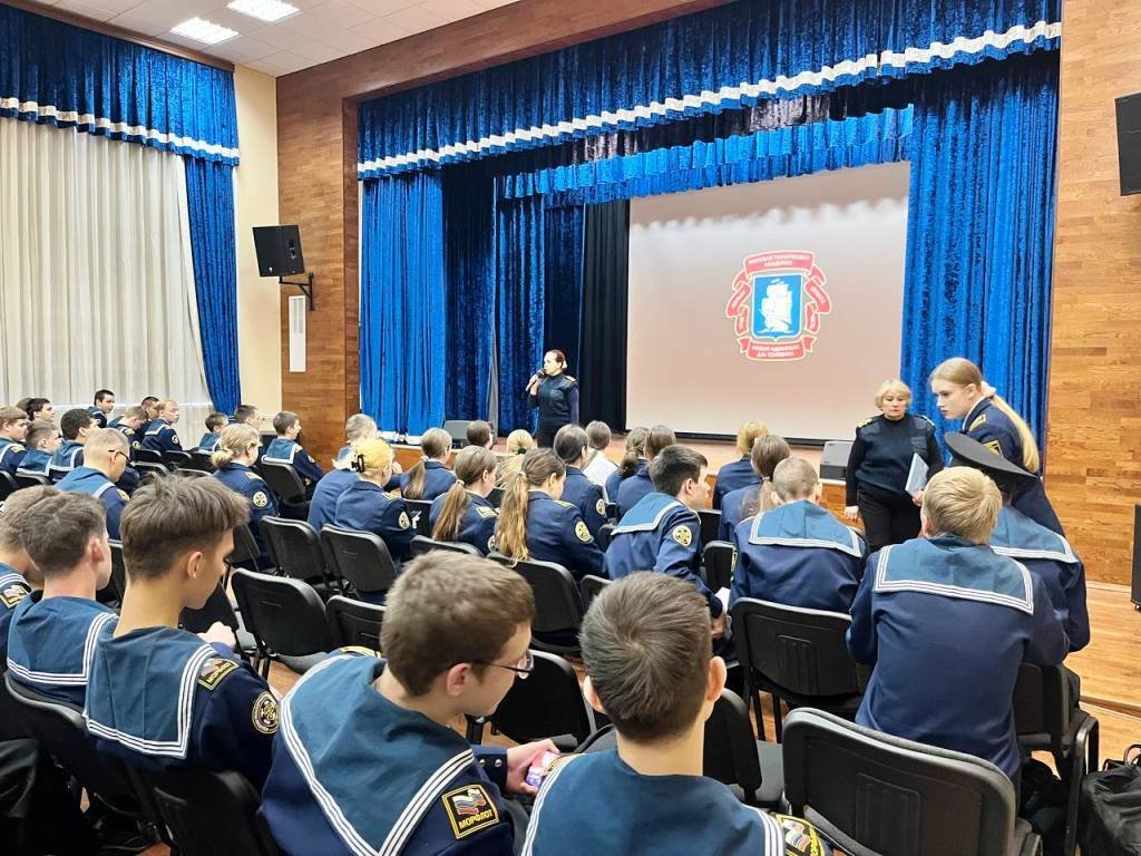 Курсанты МТА отметили день судостроителя Курсанты МТА отметили день судостроителя