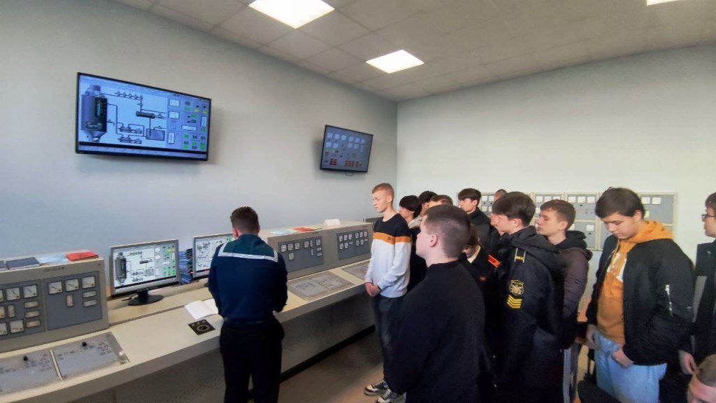 Компас в будущее: День открытых дверей в Морской технической академии