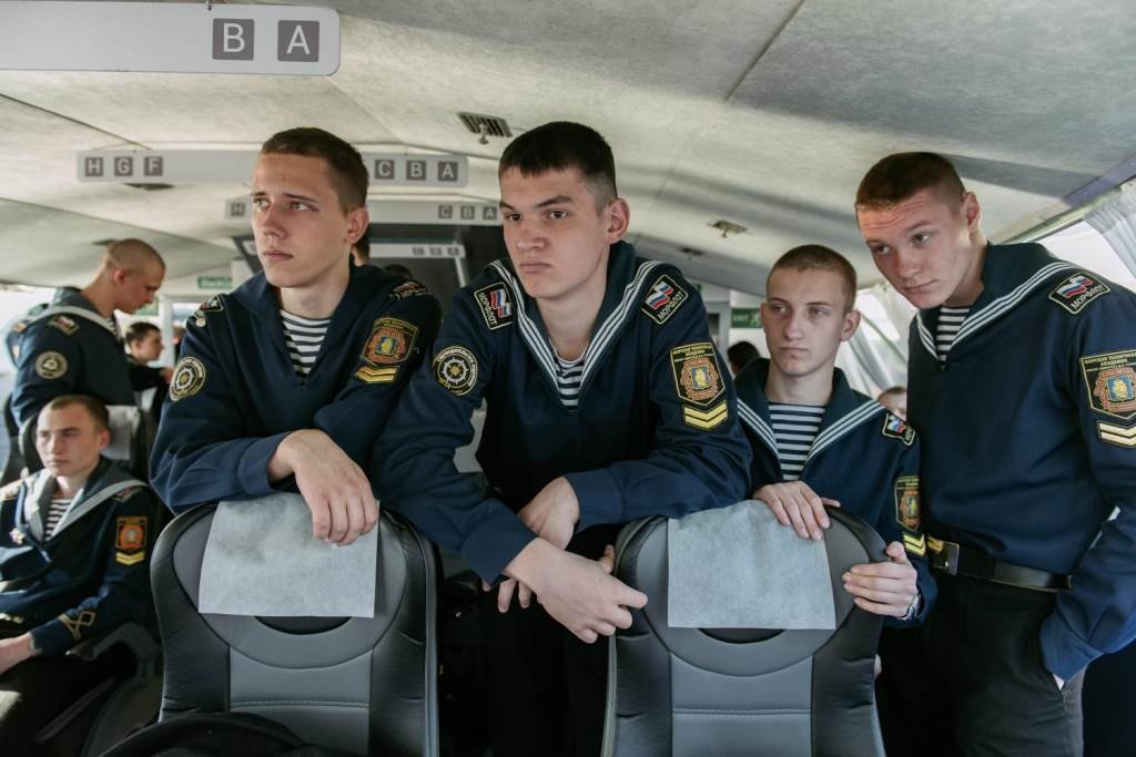 Открытое занятие для курсантов Морской технической академии организовала компания «Астра Марин» Открытое занятие для курсантов Морской технической академии организовала компания «Астра Марин»