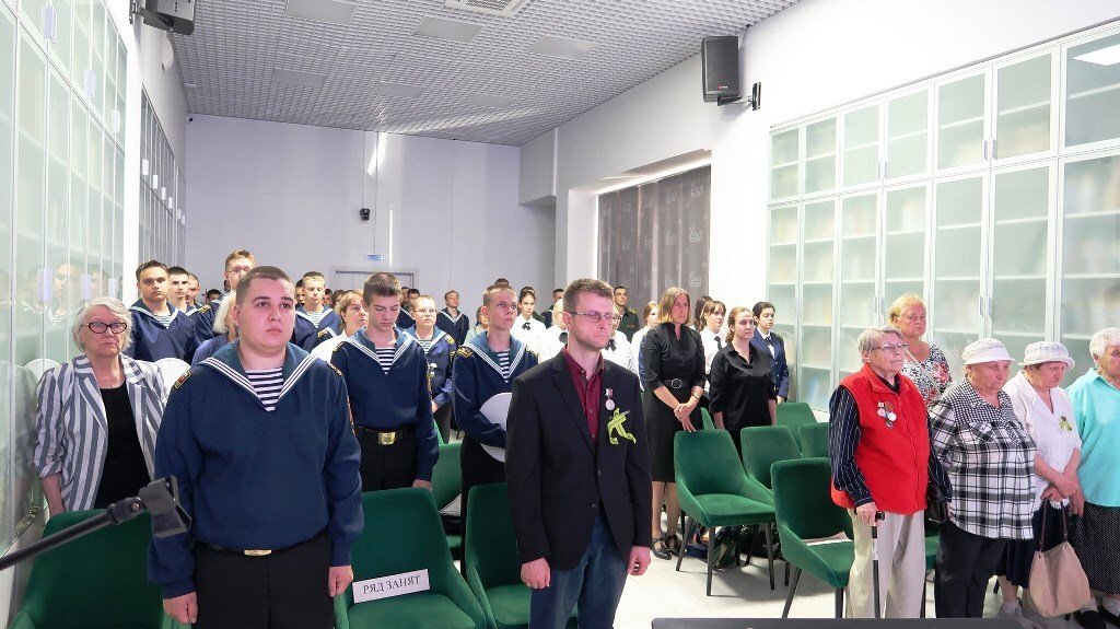 Вспомнить всех поименно Вспомнить всех поименно