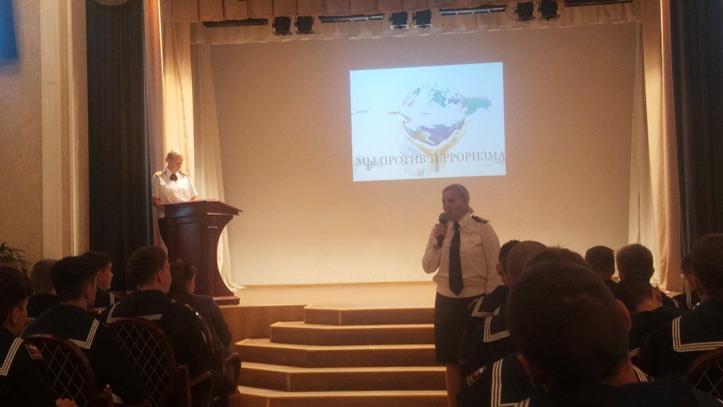 В Морской технической академии почтили память жертв Беслана