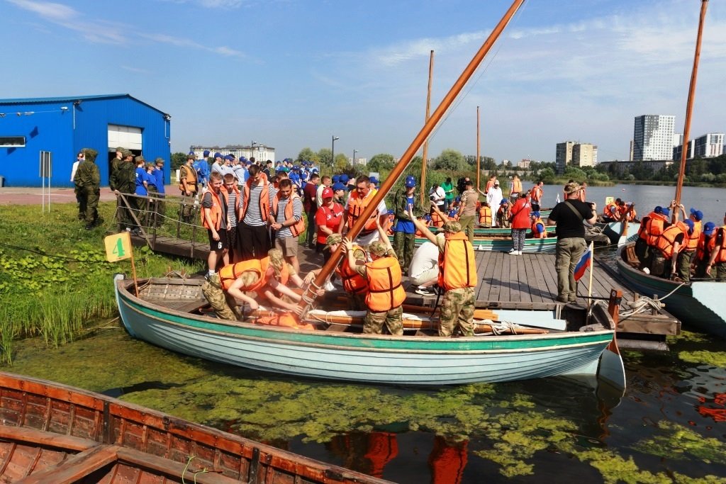 Этап военно-спортивной игры «Юнфлот» прошел на базе Морской технической академии. Этап военно-спортивной игры «Юнфлот» прошел на базе Морской технической академии.
