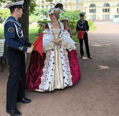 Морские традиции Санкт-Петербурга: интерактив для гостей города от курсантов Морской технической академии Морские традиции Санкт-Петербурга: интерактив для гостей города от курсантов Морской технической академии