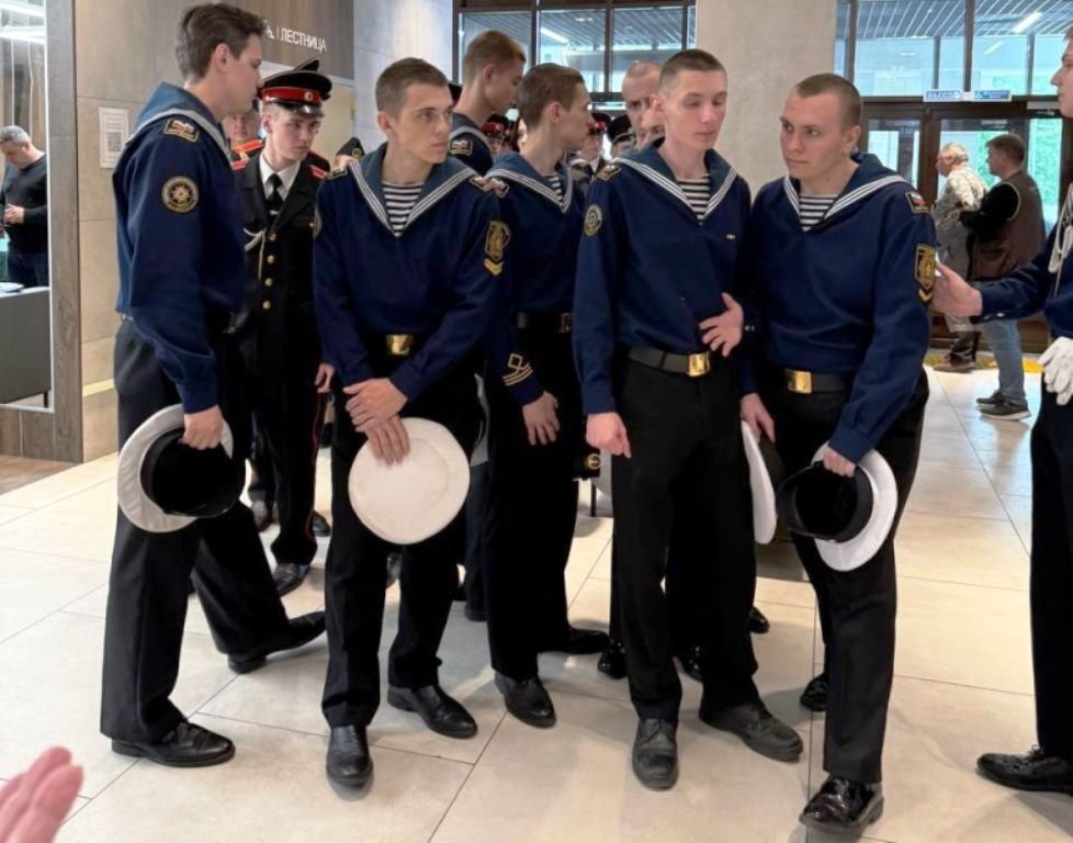 Уроки мужества: Встреча с героями Уроки мужества: Встреча с героями