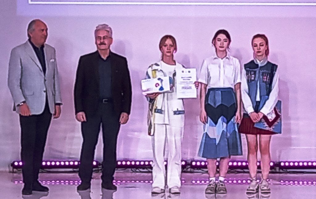 «Дыхание весны»: Специальный диплом для «Лоскутной мозаики» от Морской технической академии «Дыхание весны»: Специальный диплом для «Лоскутной мозаики» от Морской технической академии
