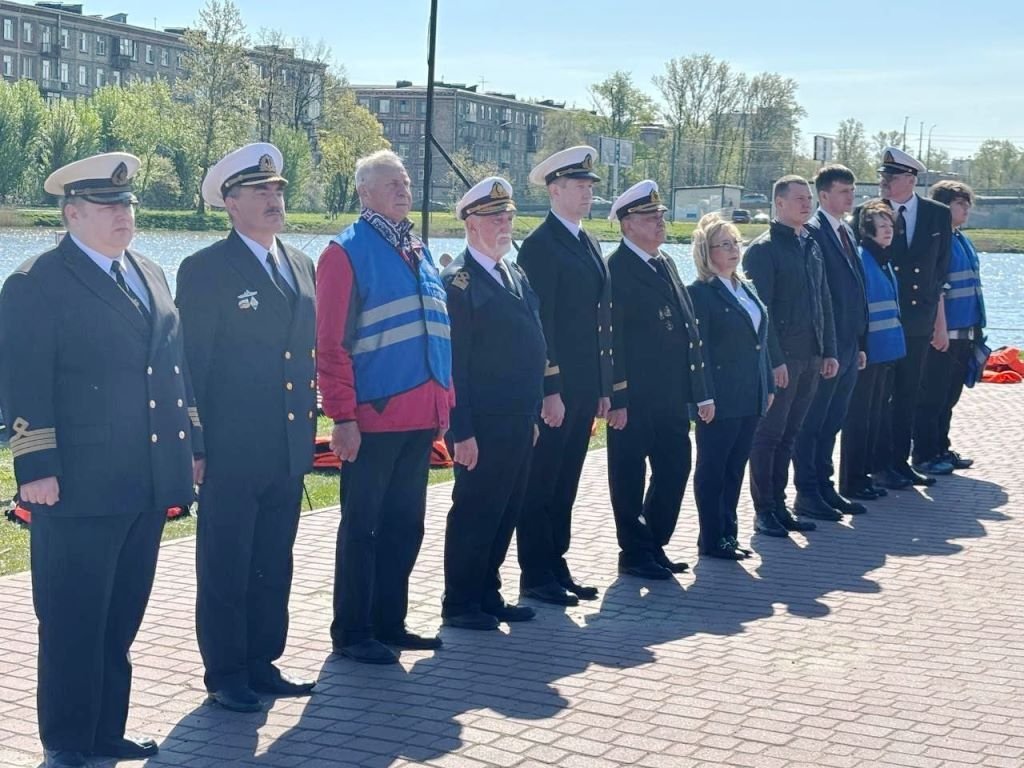 «Шлюпочная регата» «Шлюпочная регата»