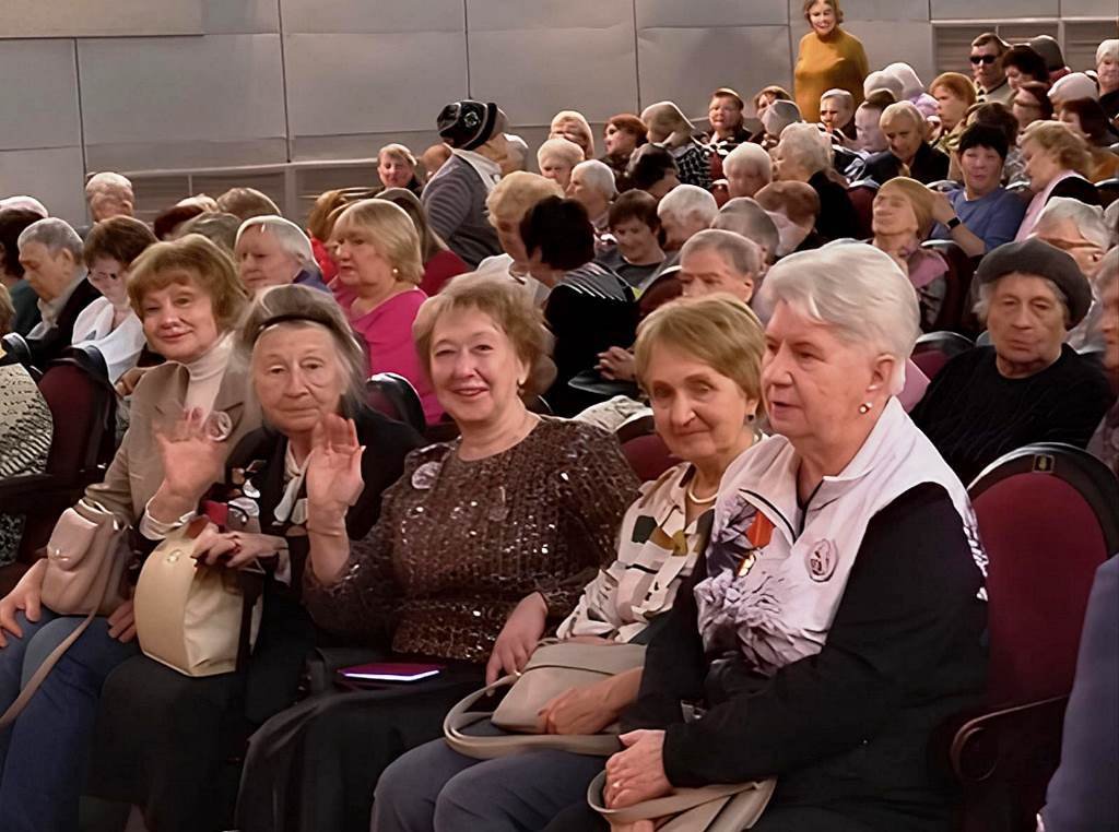 Сердца в единстве: Концерт в честь 80-летия Победы Сердца в единстве: Концерт в честь 80-летия Победы