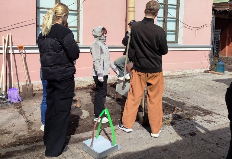 Морская техническая академия наводит порядок перед праздником корюшки